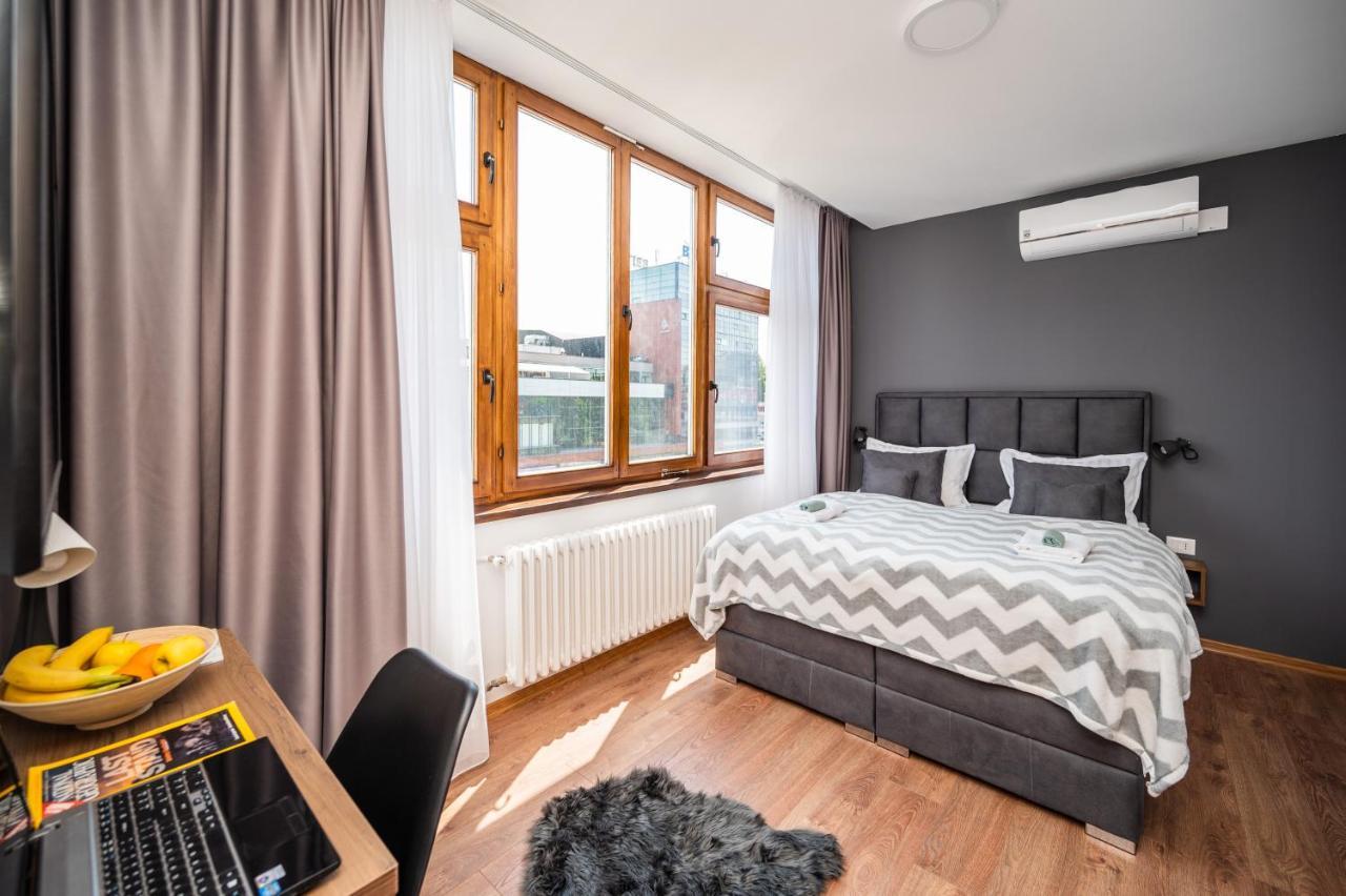 Modern And Bright Apartments - Main Street Σαράγεβο Εξωτερικό φωτογραφία