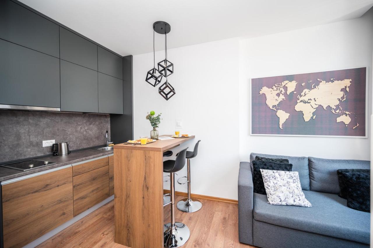 Modern And Bright Apartments - Main Street Σαράγεβο Εξωτερικό φωτογραφία