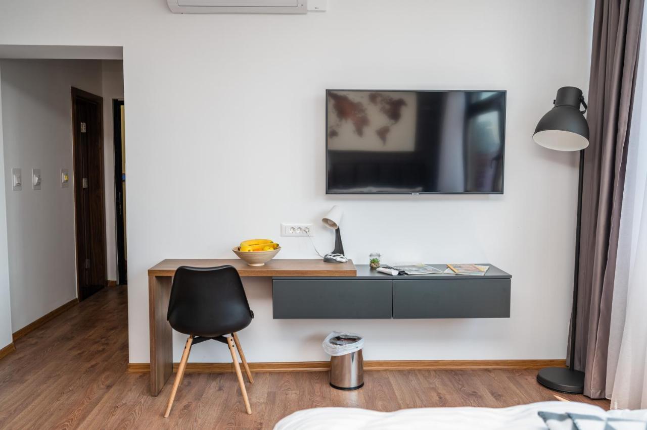Modern And Bright Apartments - Main Street Σαράγεβο Εξωτερικό φωτογραφία